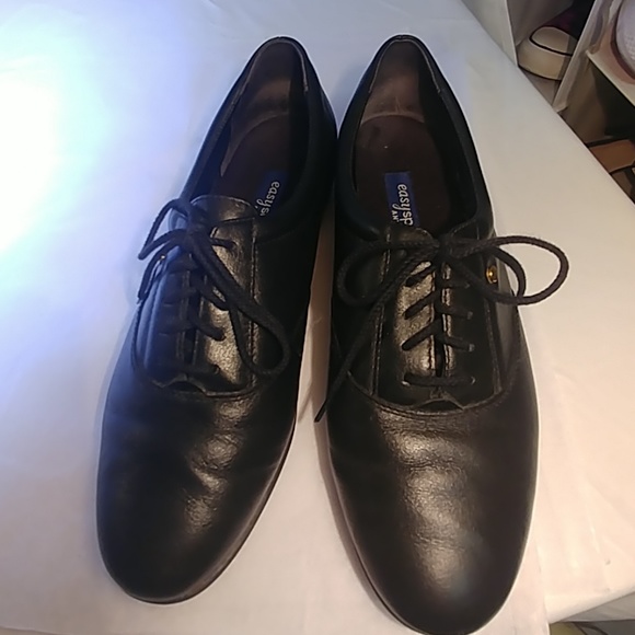 easy spirit oxford shoes